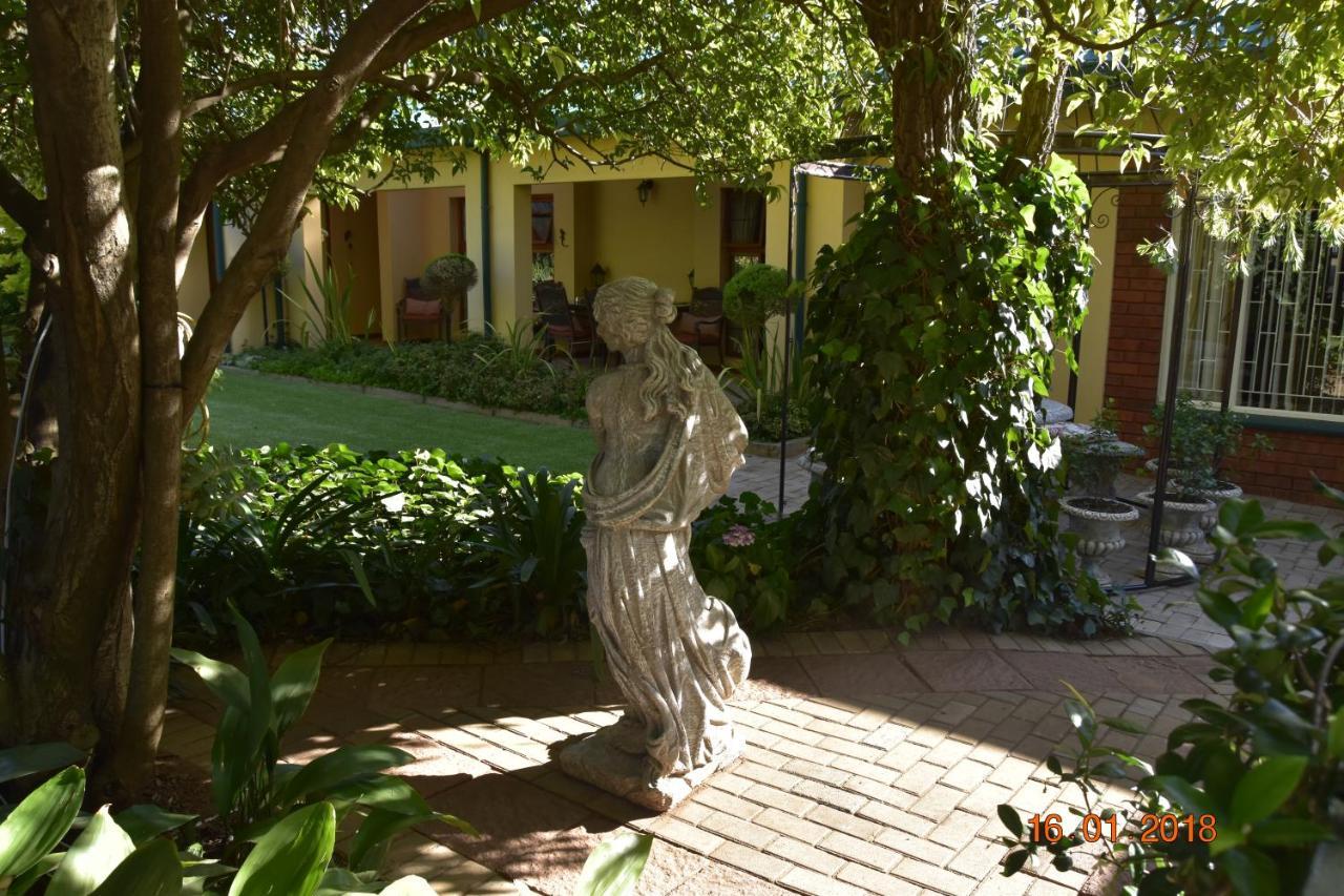 Lamor Guest House Middelburg  Luaran gambar